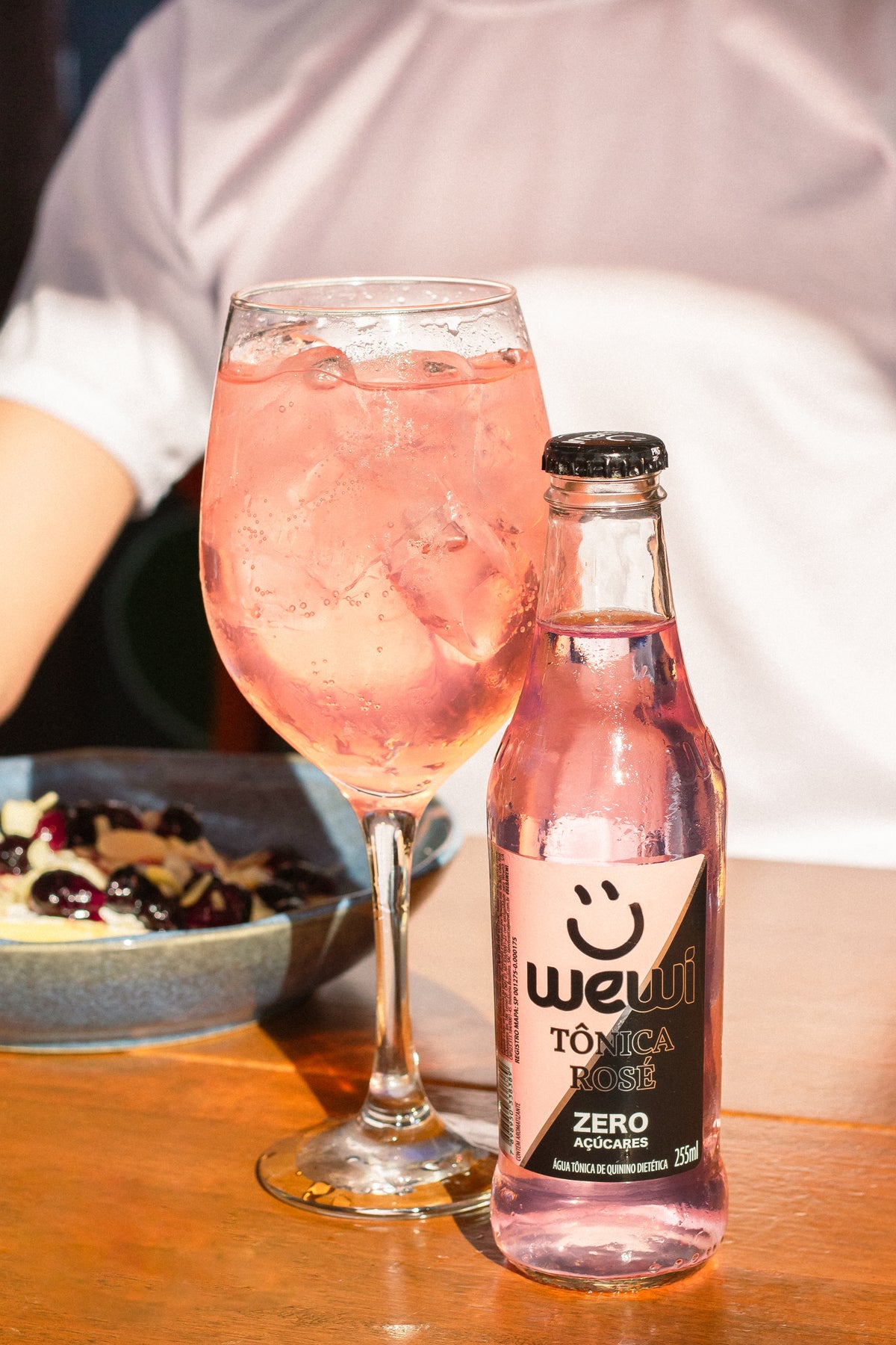 Água Tônica Rosé ZERO Açúcares 255ml Pacote com 6 Unidades